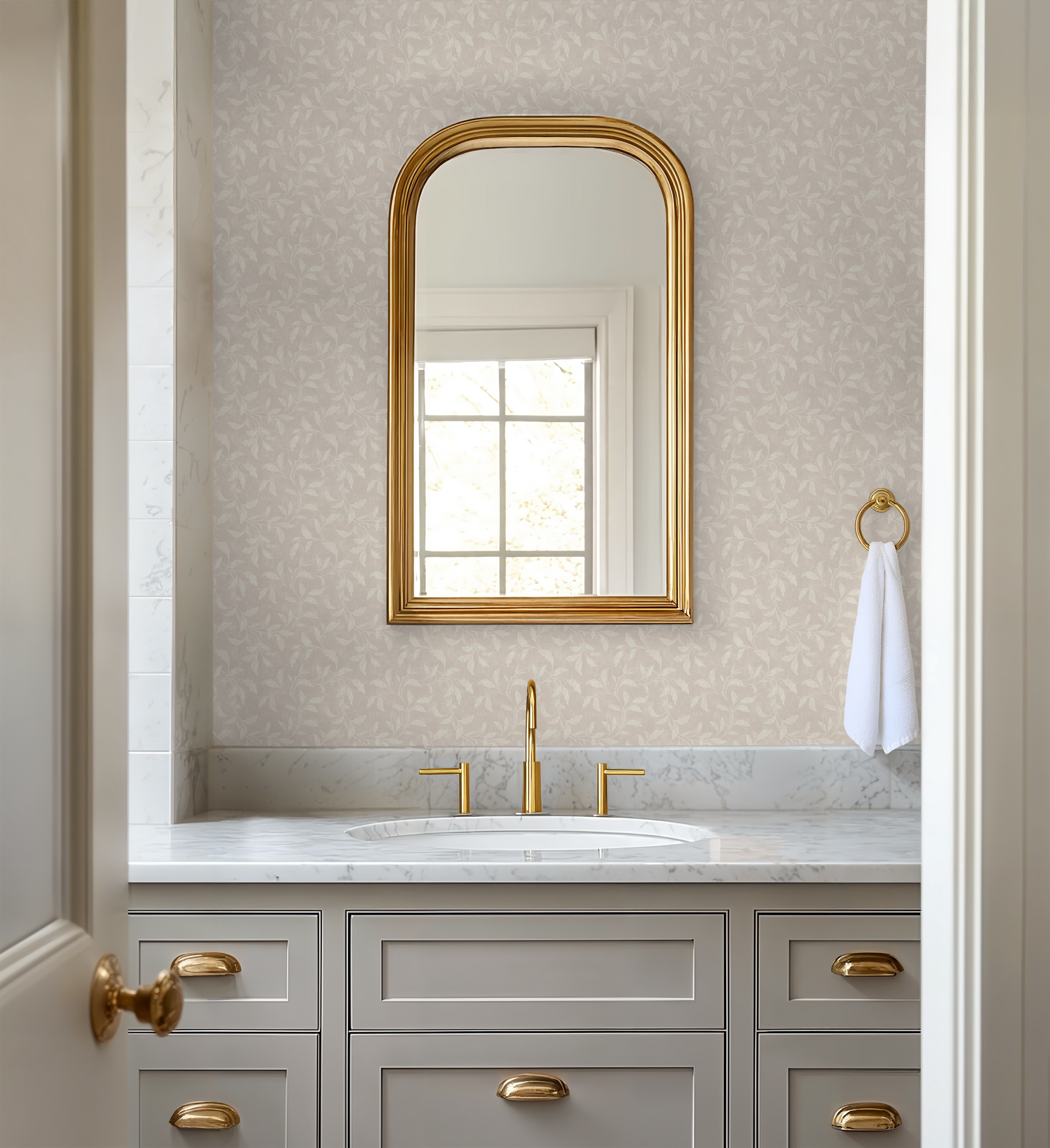 Ivory Estate Wallpaper