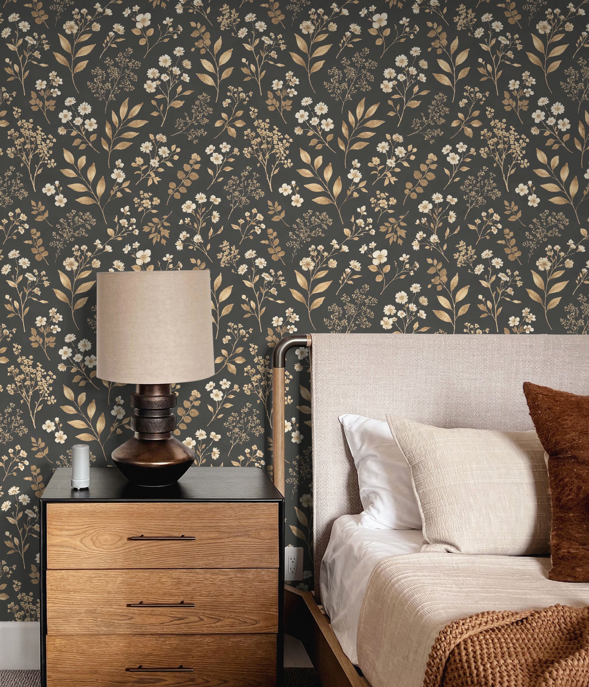 Golden Floral Wallpaper